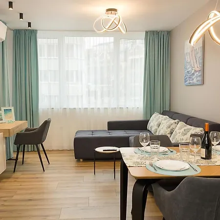 Modern Seaside Retreat 1bd By Flat Mаnager Appartamento