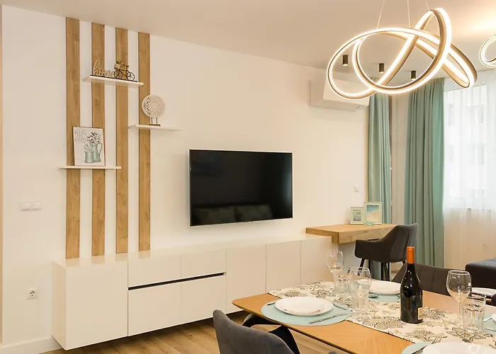 Modern Seaside Retreat 1bd By Flat Mаnager Apartment *