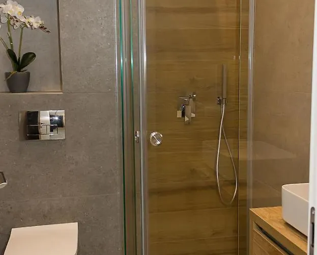 Modern Seaside Retreat 1bd By Flat Mаnager Apartment *