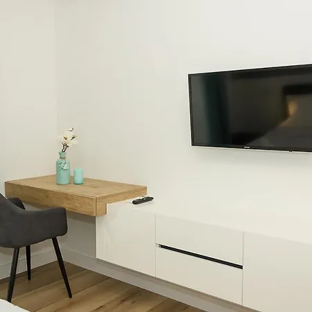 Modern Seaside Retreat 1bd By Flat Mаnager Appartamento