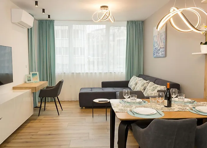 Modern Seaside Retreat 1bd By Flat Mаnager アパート