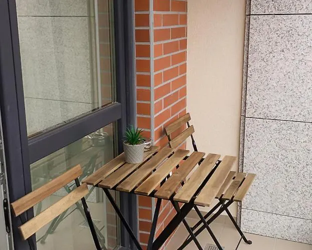 Modern Seaside Retreat 1bd By Flat Mаnager アパート